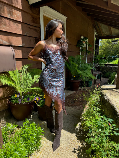 miley lace dress