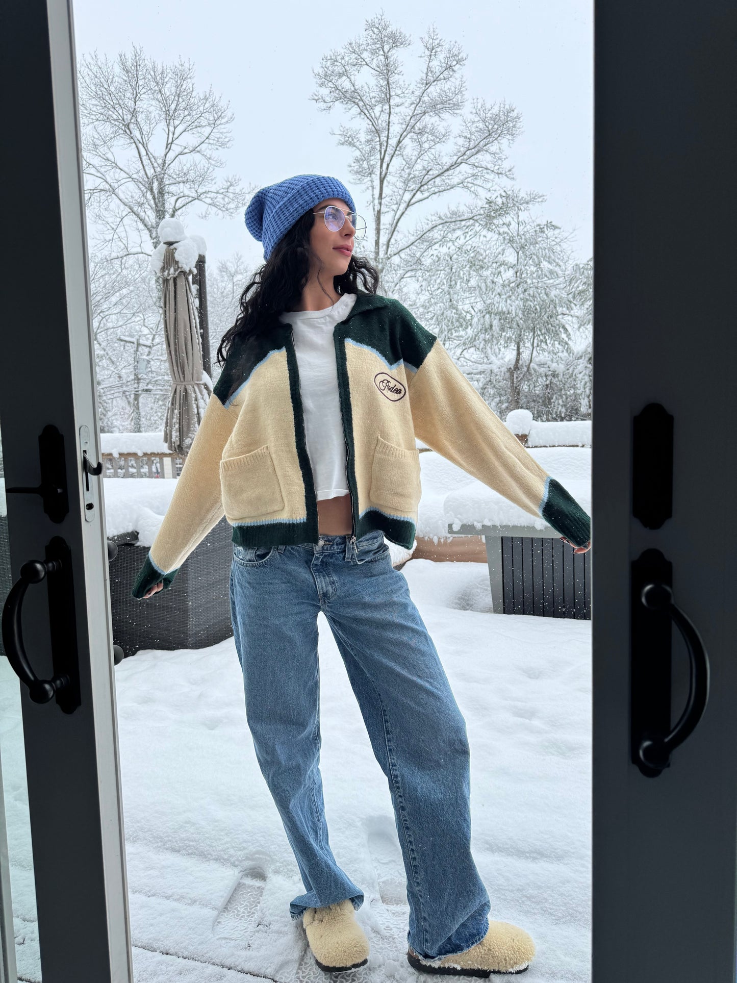 ella rodeo sweater